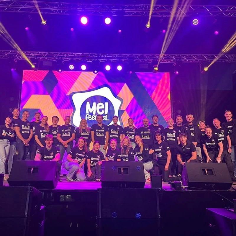 Kriebels in onze buik van enthousiasme, want team Meifestival kan niet wachten om samen met jullie het zomerseizoen af te trappen