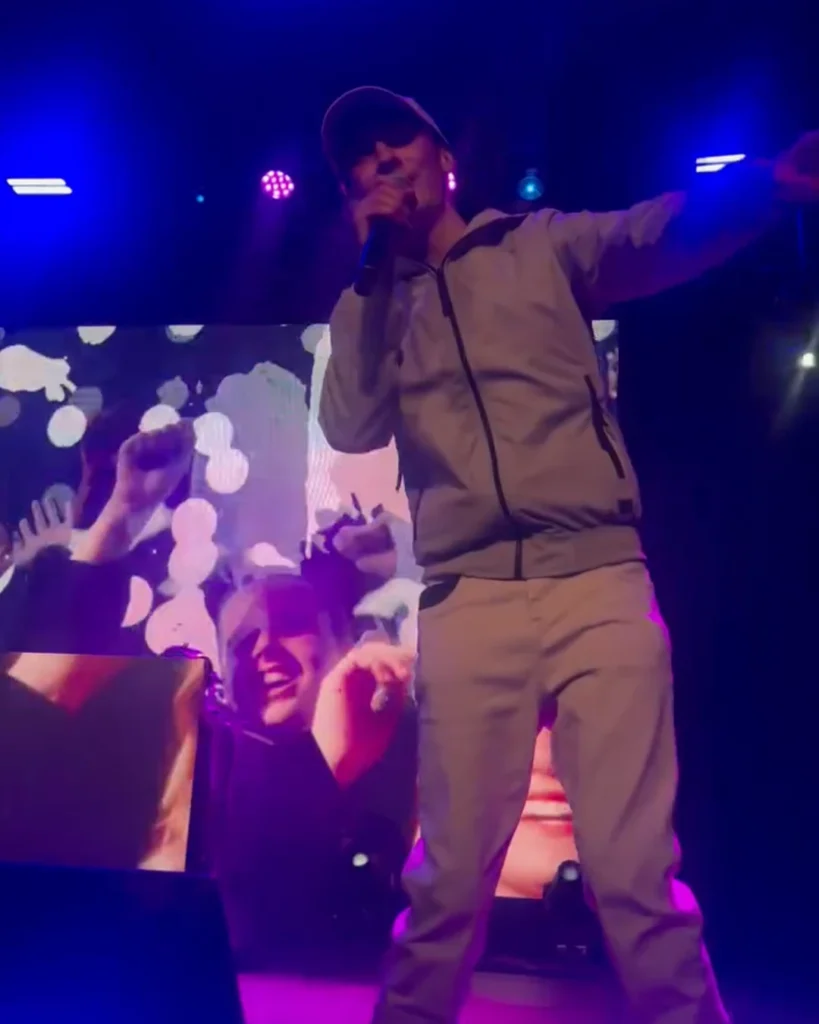 J𝗼𝗯 (𝗗𝘂𝘁𝗰𝗵𝘁𝘂𝗯𝗲𝗿) er weer bij op donderdag 14 mei